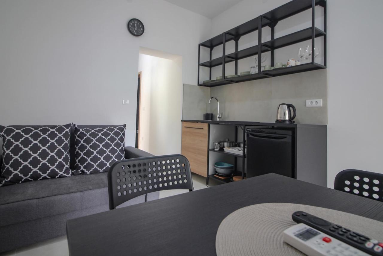 Apartman Toni Rogoznica  Eksteriør bilde